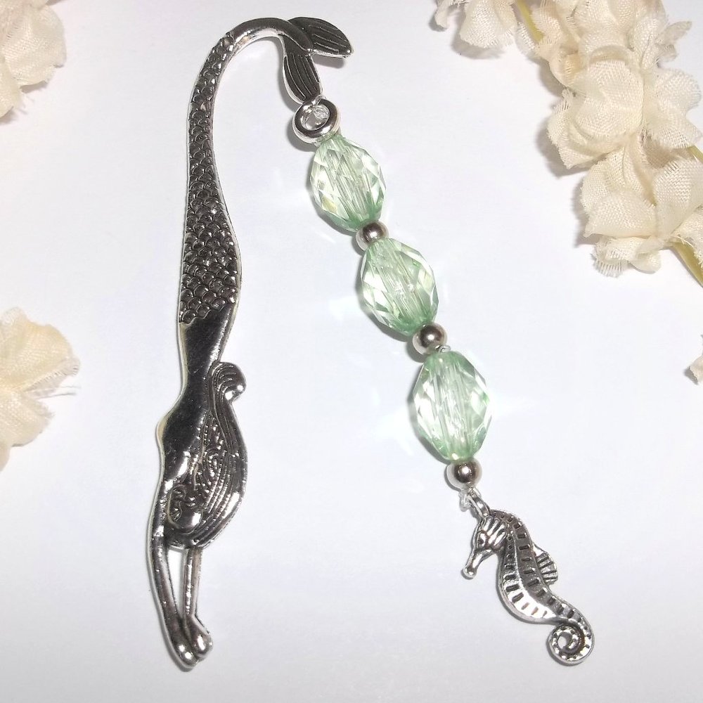 New! Bookmark Mermaid Seahorse Beach Gift Idea for Book Lover Girl Woman A007